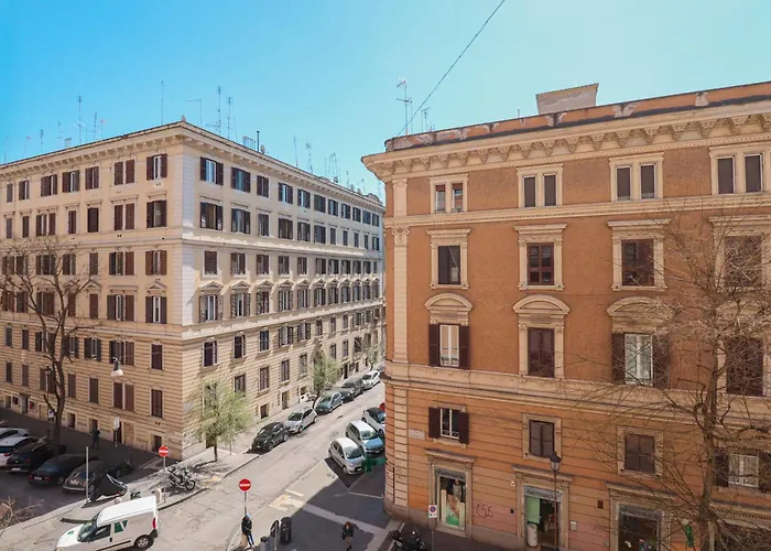 Lux San Pietro *
